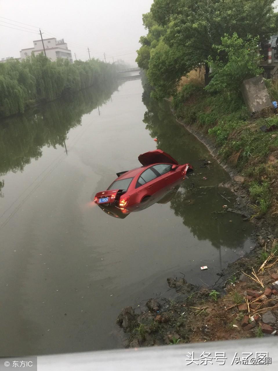 江苏镇江最新车祸视频，事故背后的警示与思考